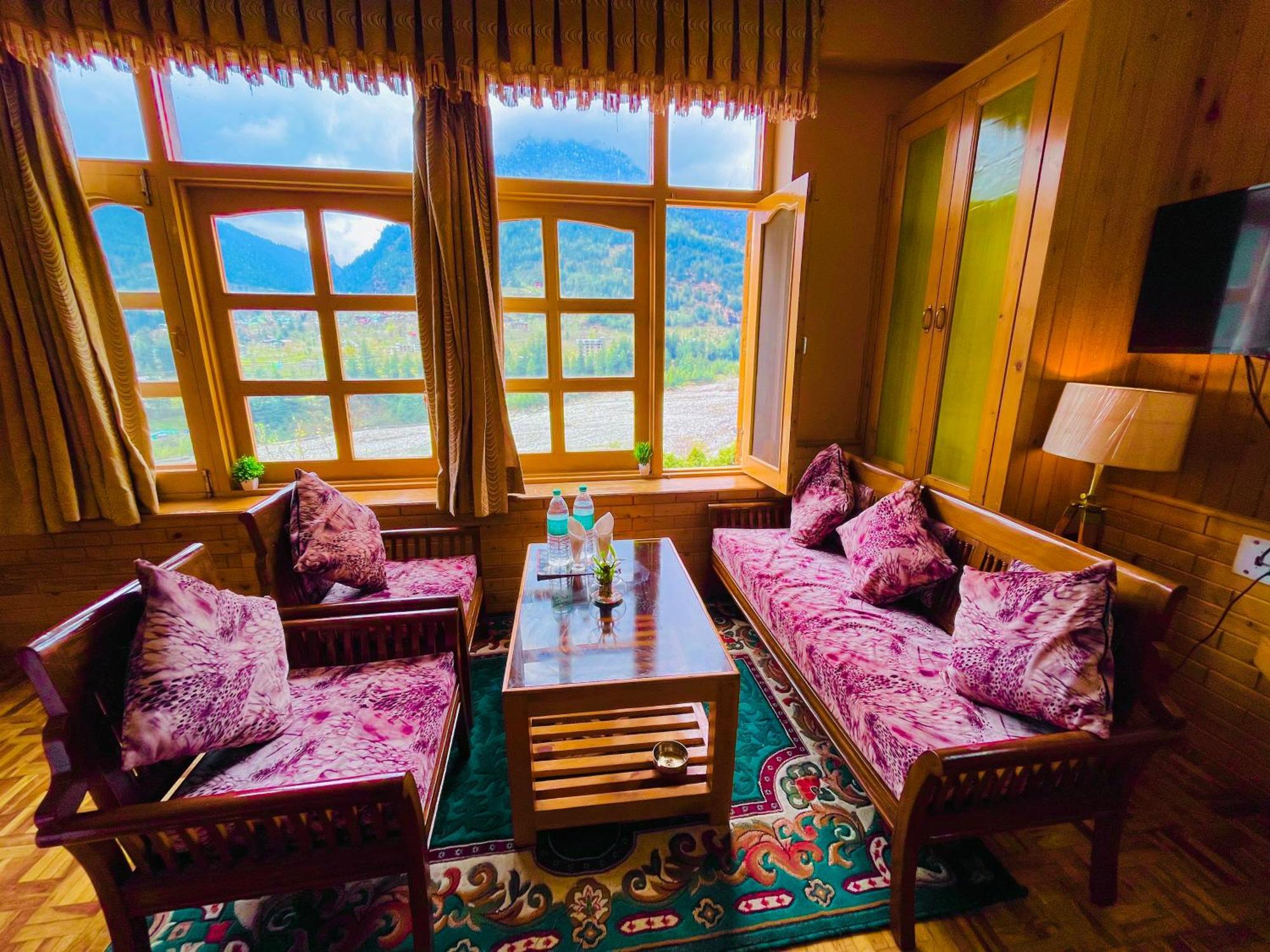 The Hollywood Vibes - #Riverview #Premium Rooms #Prime Location #Most Awarded #Parking #Top Rated #Open Terrace #Best Selling Hotel In Manali Экстерьер фото