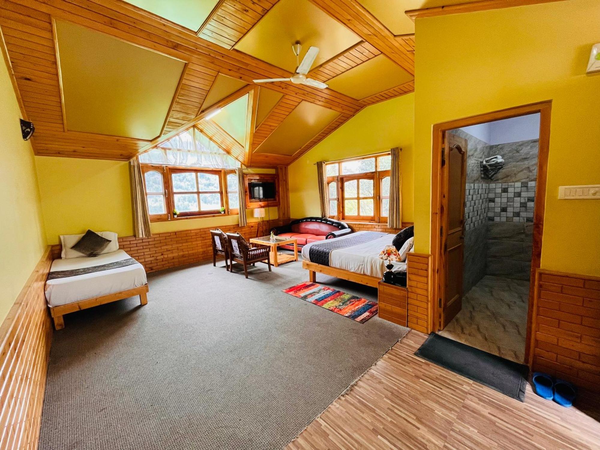 The Hollywood Vibes - #Riverview #Premium Rooms #Prime Location #Most Awarded #Parking #Top Rated #Open Terrace #Best Selling Hotel In Manali Экстерьер фото