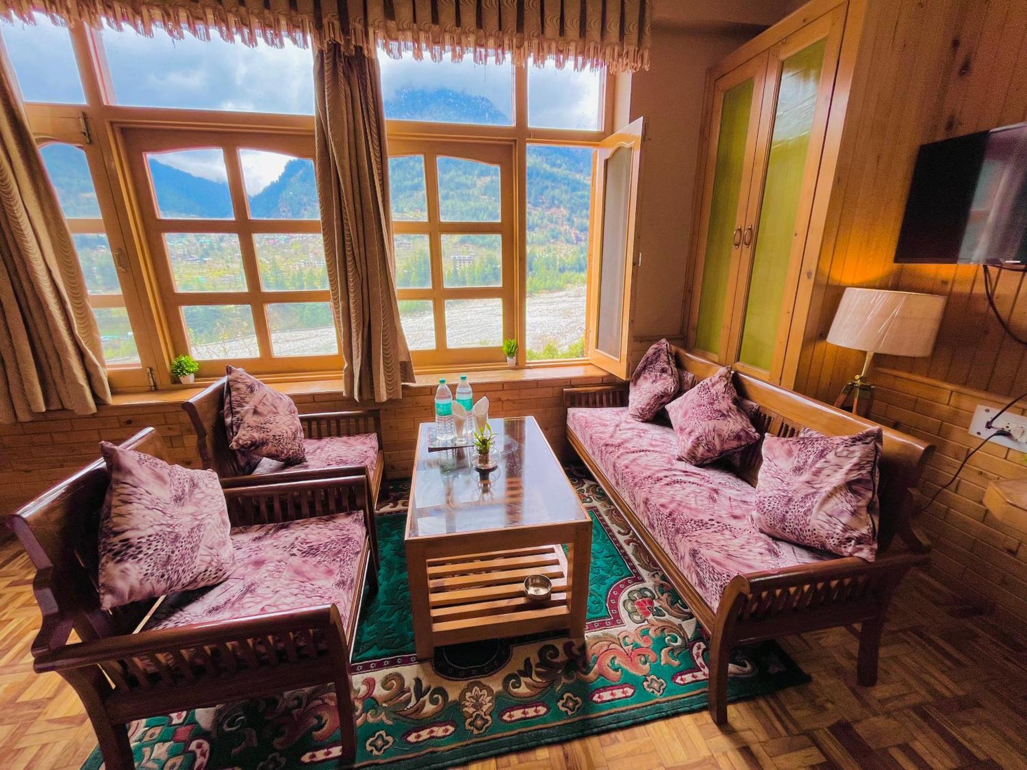 The Hollywood Vibes - #Riverview #Premium Rooms #Prime Location #Most Awarded #Parking #Top Rated #Open Terrace #Best Selling Hotel In Manali Экстерьер фото